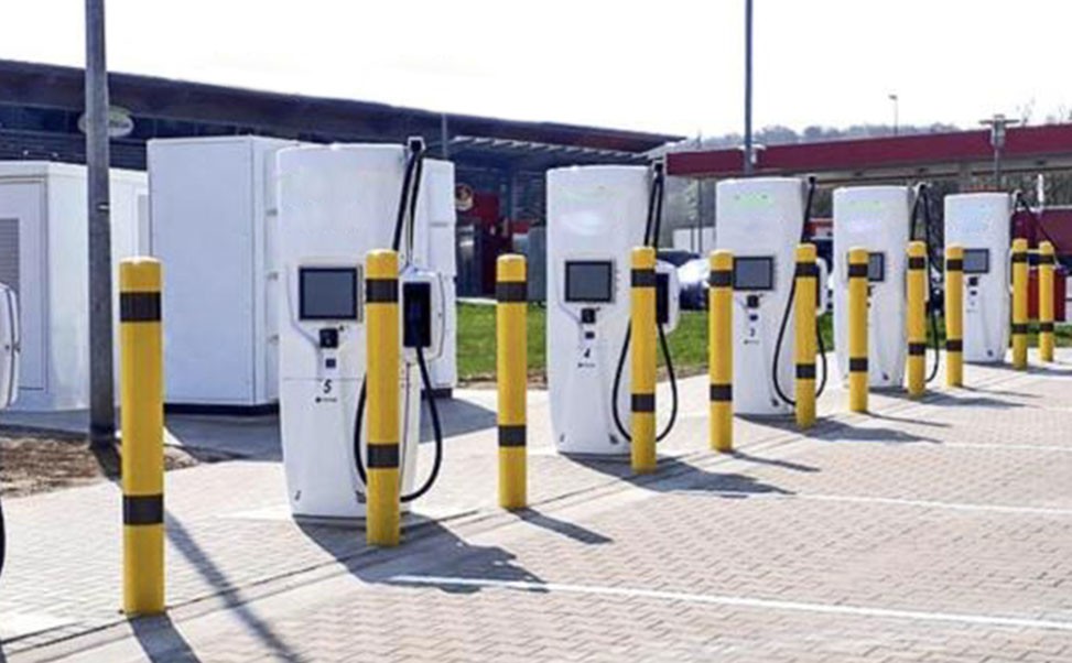 汽車(chē)充電樁技術(shù)創(chuàng)新與市場(chǎng)適應(yīng)性全分析