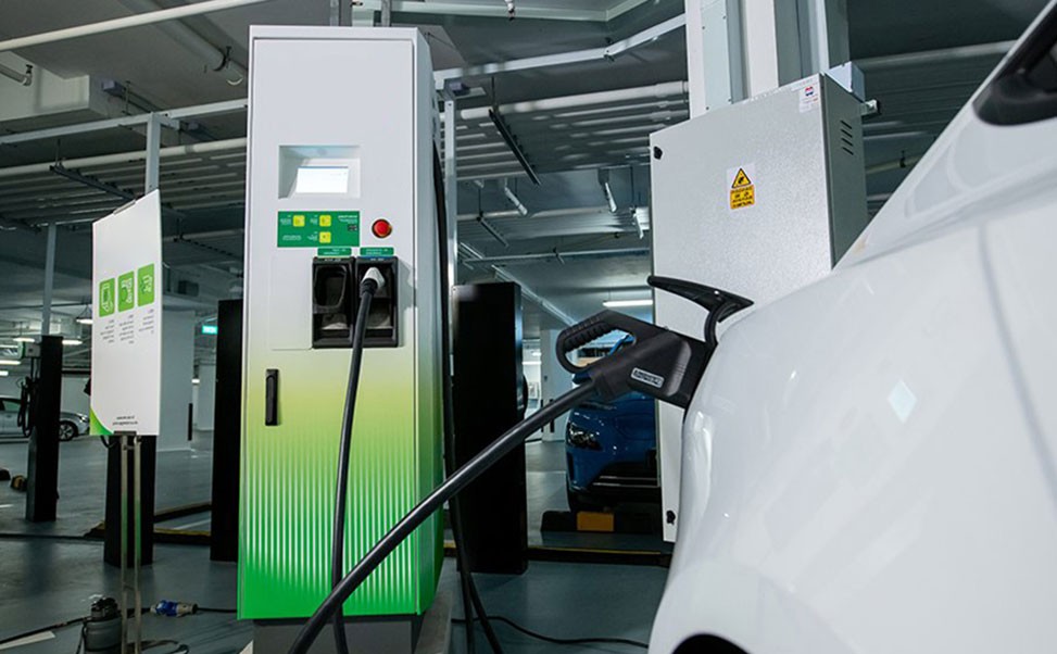 直流汽車(chē)充電樁，技術(shù)革新引領(lǐng)市場(chǎng)新機(jī)遇